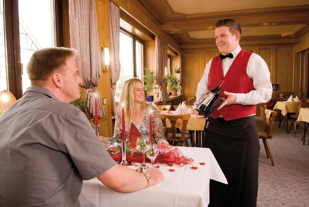 Hotel Haus Wiesengrund Халенберг Стая снимка